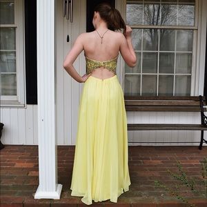 Light Yellow Long Sweetheart Mori Lee Prom Dress